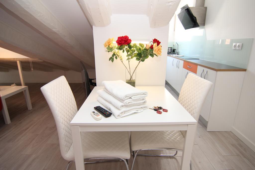 Apartamento Atico En Puerta Del Sol มาดริด ภายนอก รูปภาพ