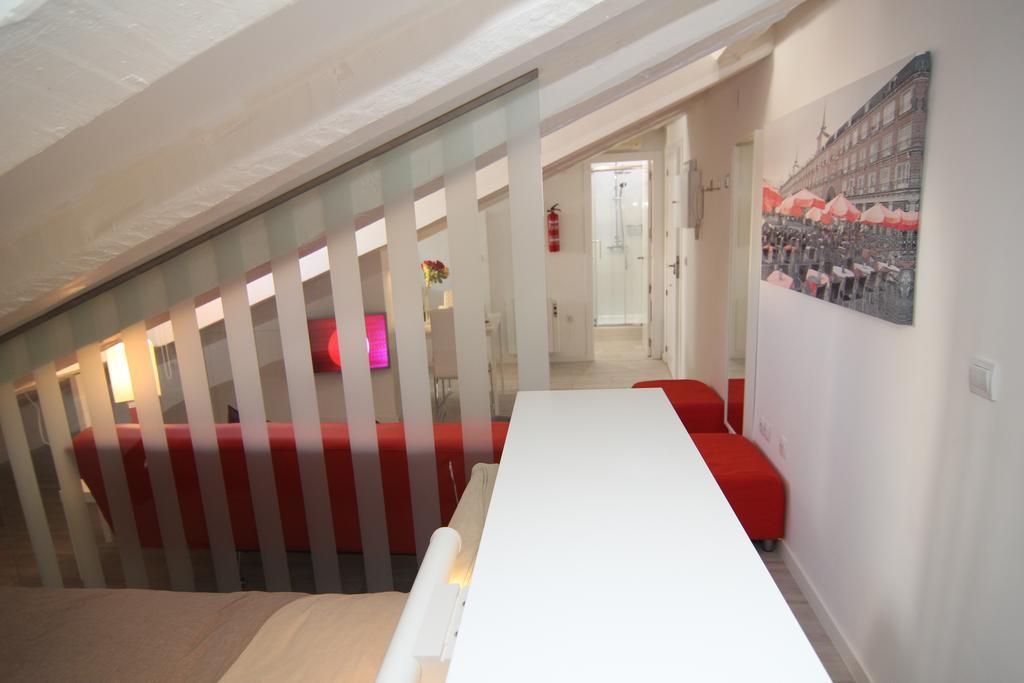 Apartamento Atico En Puerta Del Sol มาดริด ภายนอก รูปภาพ