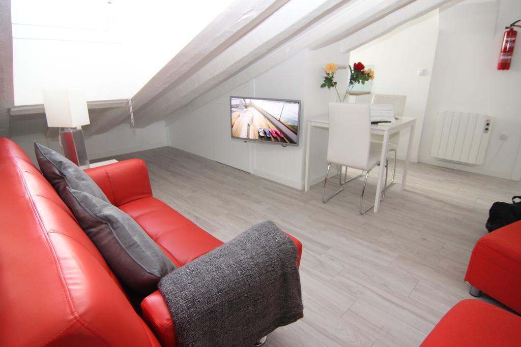 Apartamento Atico En Puerta Del Sol มาดริด ภายนอก รูปภาพ