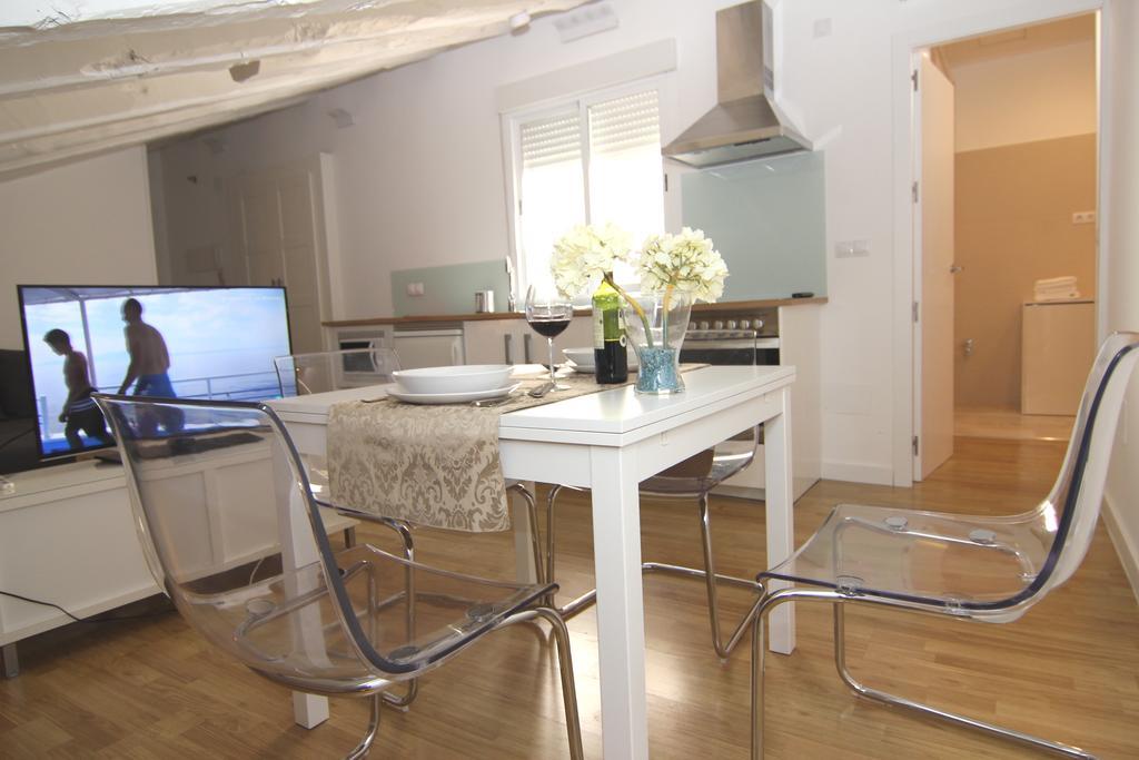 Apartamento Atico En Puerta Del Sol มาดริด ภายนอก รูปภาพ