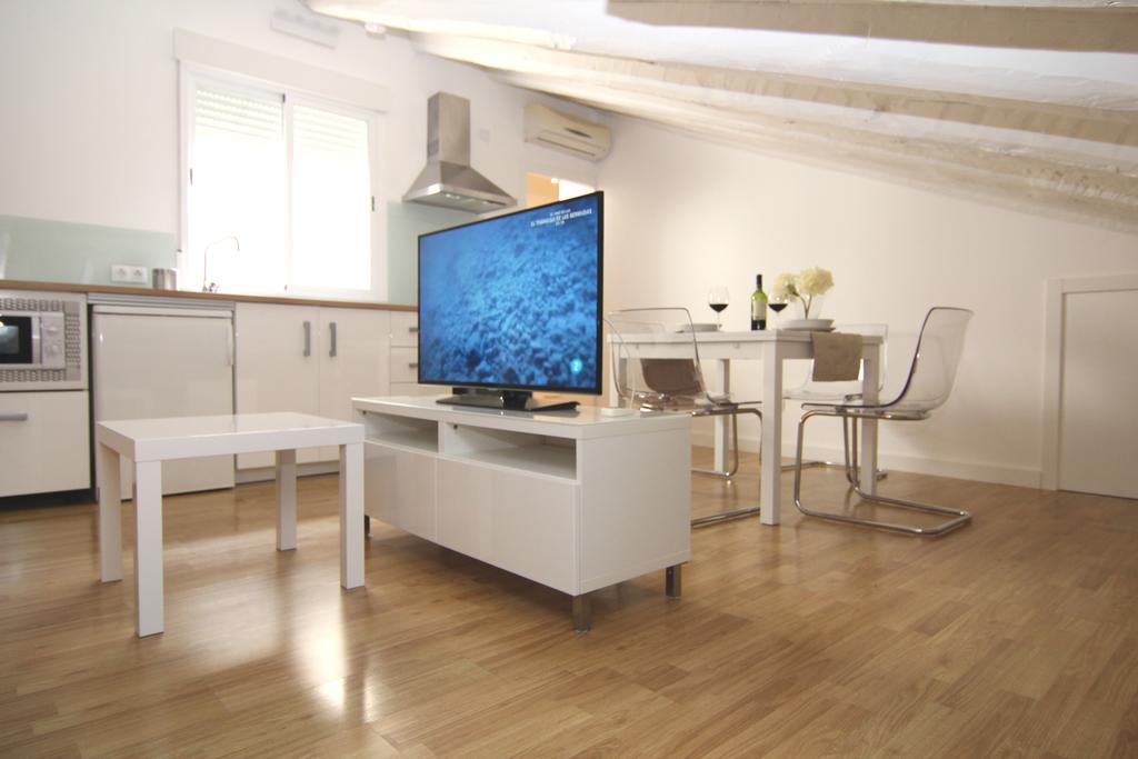 Apartamento Atico En Puerta Del Sol มาดริด ภายนอก รูปภาพ